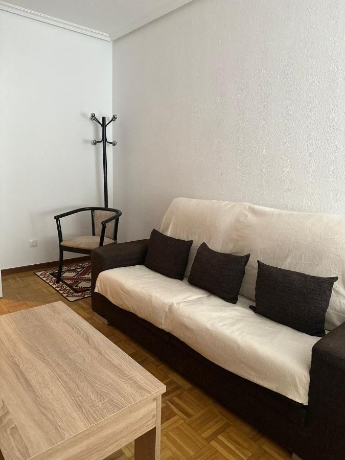 Apartamento A 10 Minutos De La Calle Laurel Logrono Exterior photo